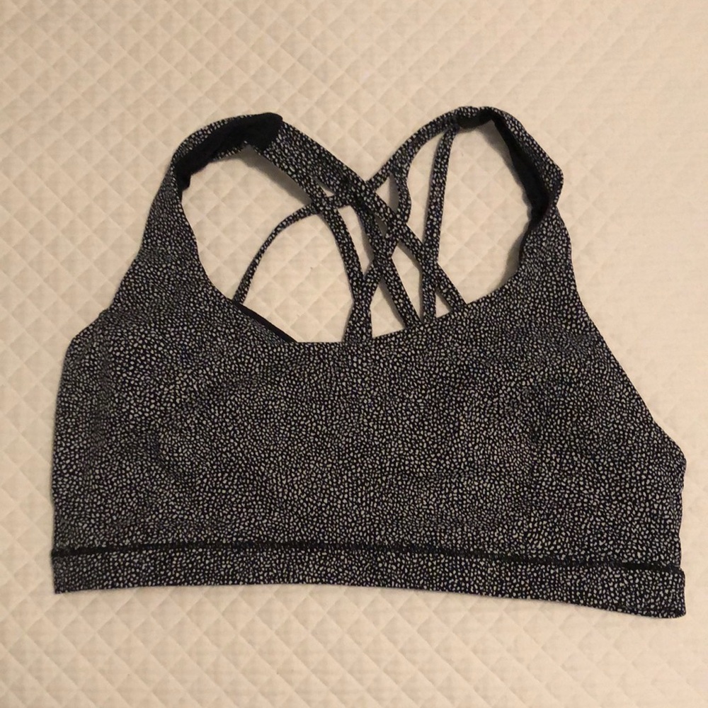 Lululemon black and white energy bra